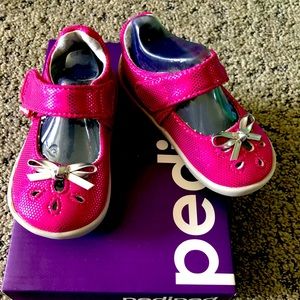 New Pediped Grip-n-Go Olivia shoes US 4-4.5/ EU 19